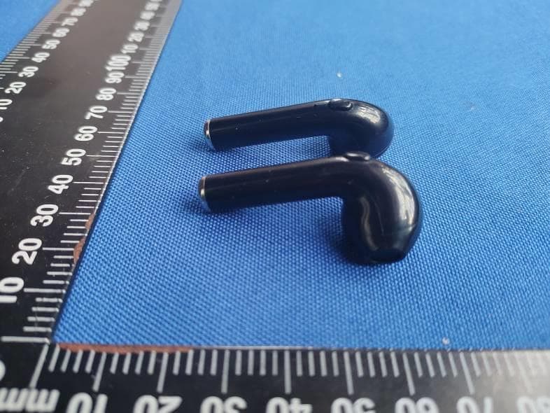 True wireless earbuds - FCC ID 2AML6KR316 - KINGRAY ELECTRONICS Co., LTD (3)