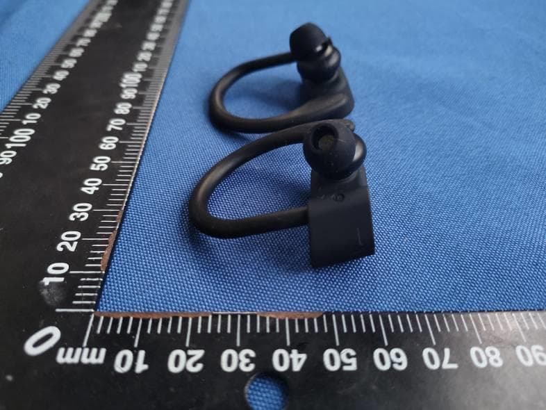 True wireless earbuds - FCC ID 2AML6KR317 - KINGRAY ELECTRONICS Co., LTD (4)