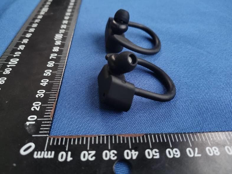 True wireless earbuds - FCC ID 2AML6KR317 - KINGRAY ELECTRONICS Co., LTD (3)