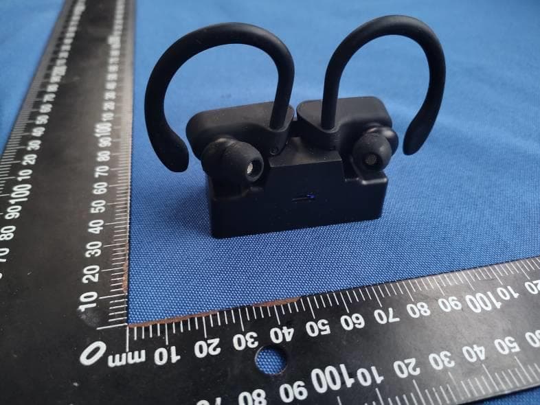 True wireless earbuds - FCC ID 2AML6KR317 - KINGRAY ELECTRONICS Co., LTD (5)