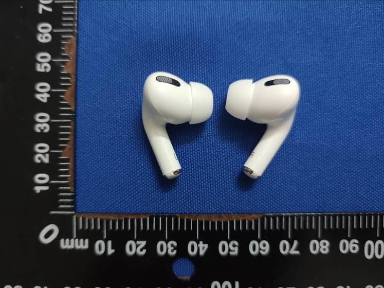 Bluetooth earbuds - FCC ID 2AML6KR320 - KINGRAY ELECTRONICS Co., LTD (2)