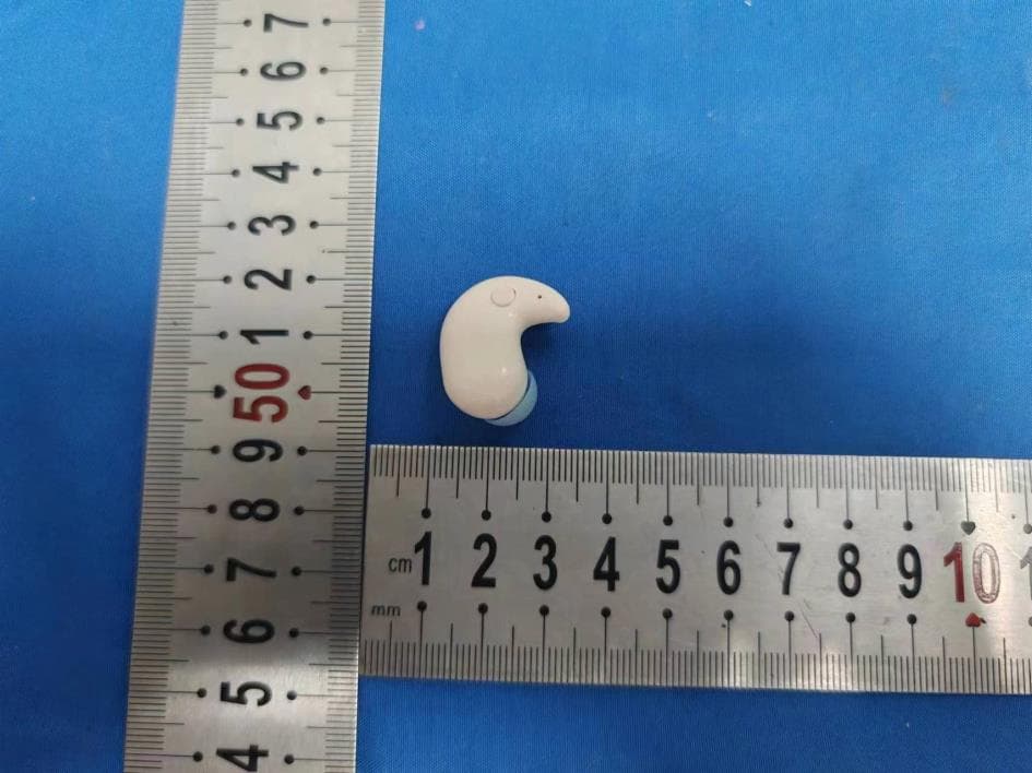 Wireless Earbuds - FCC ID 2AML6KR414 - KINGRAY ELECTRONICS Co., LTD (2)