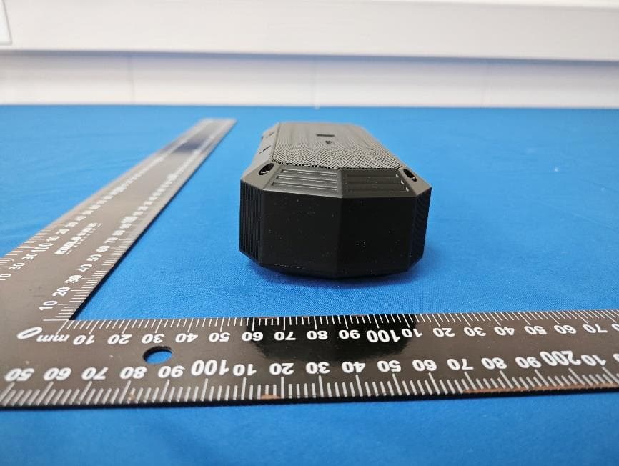 BT Speaker - FCC ID 2AML6KR6806 - KINGRAY ELECTRONICS Co., LTD (5)
