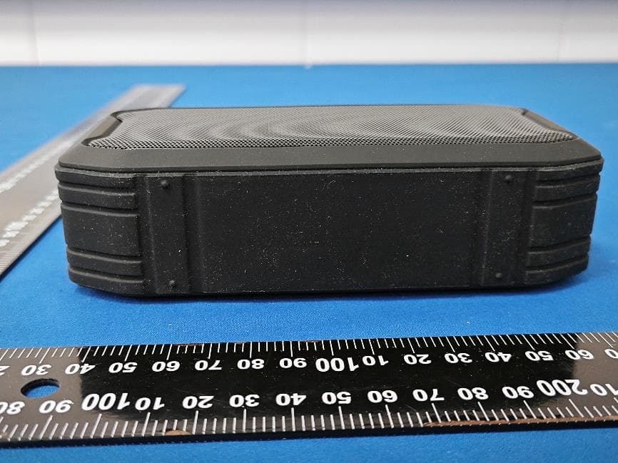 BT Speaker - FCC ID 2AML6KR6807 - KINGRAY ELECTRONICS Co., LTD (2)