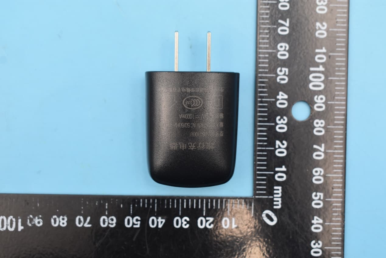 Asset GPS Tracker(GSM) - FCC ID 2AMLFJM-LG05 - Shenzhen Jimi IoT Co., Ltd. (4)