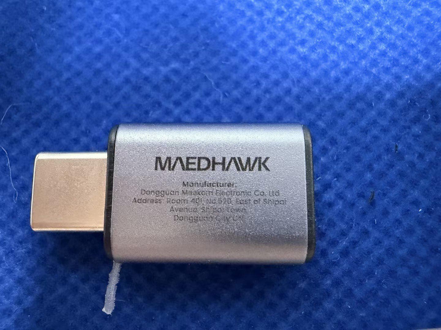 Bluetooth Headset Adapter - FCC ID 2AMLX-BT200 - Dongguan Meekom Electronic Co., Ltd (2)