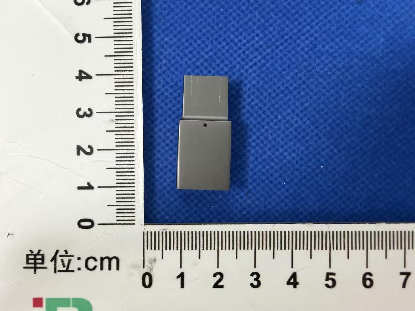 Bluetooth Headset Adapter - FCC ID 2AMLX-BT700 - Dongguan Meekom Electronic Co., Ltd (3)