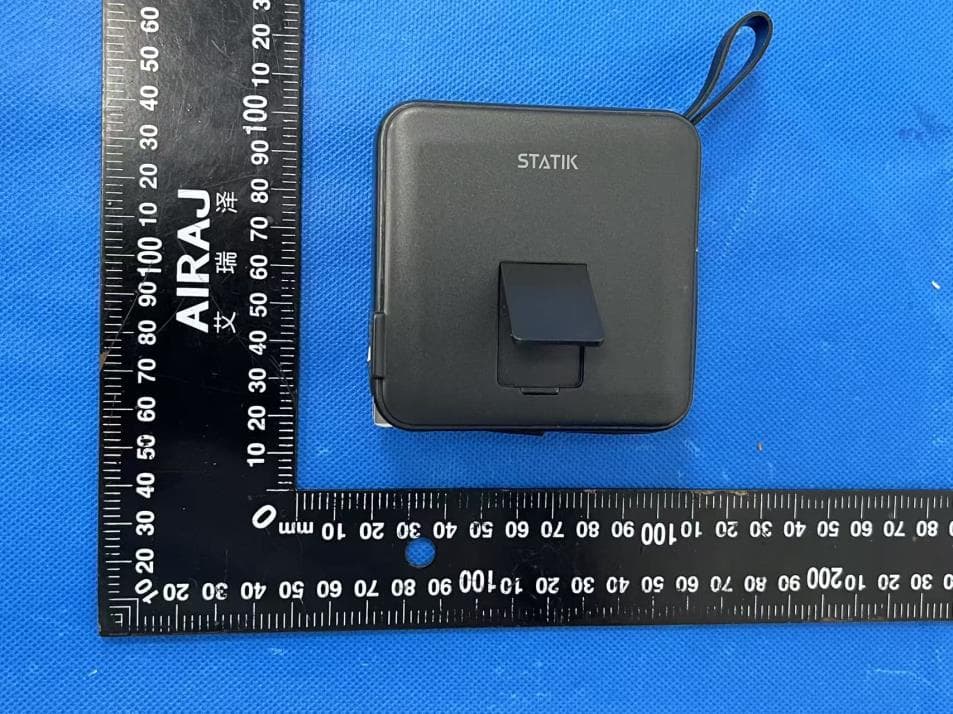 SmartCharge power bank - FCC ID 2AMNT-PUP-0430 - Curv Group LLC (3)