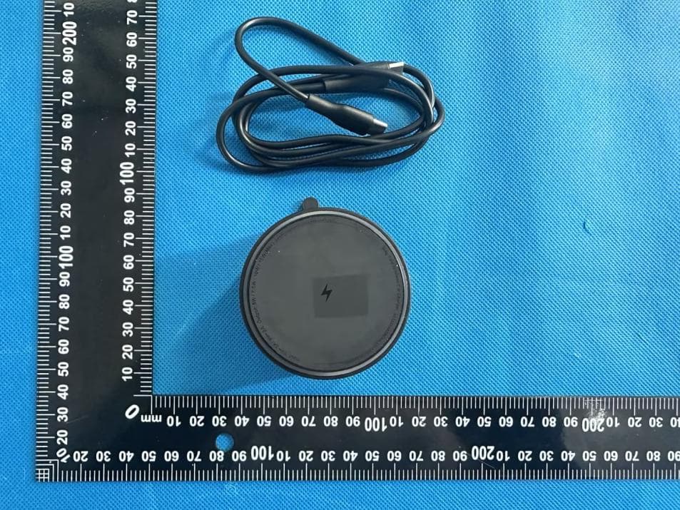 Wireless Car Charger - FCC ID 2AMNT-PUP-0661 - Curv Group LLC