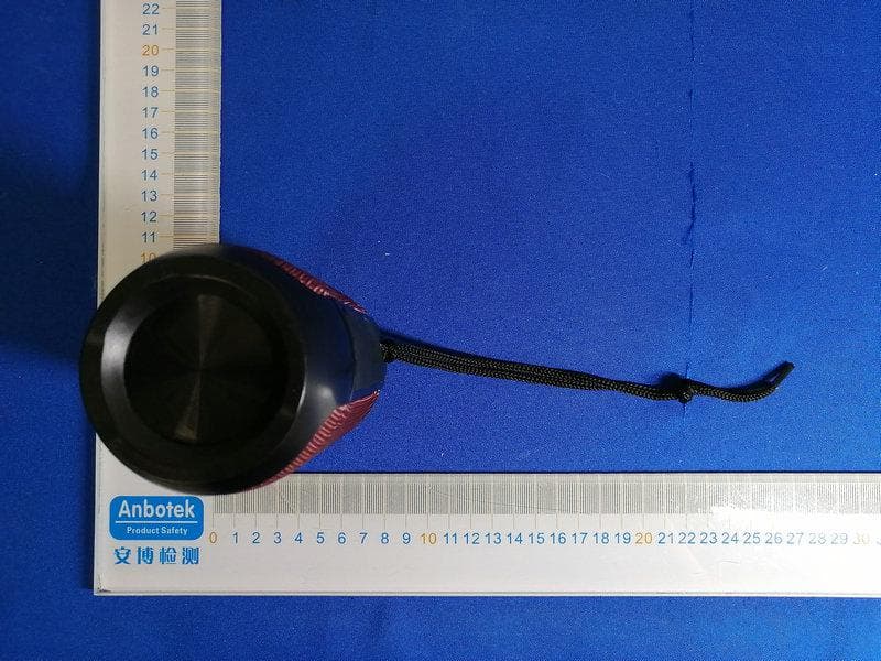 Bluetooth Speaker - FCC ID 2AMPL-S047B - Dongshun Tech Development Limited