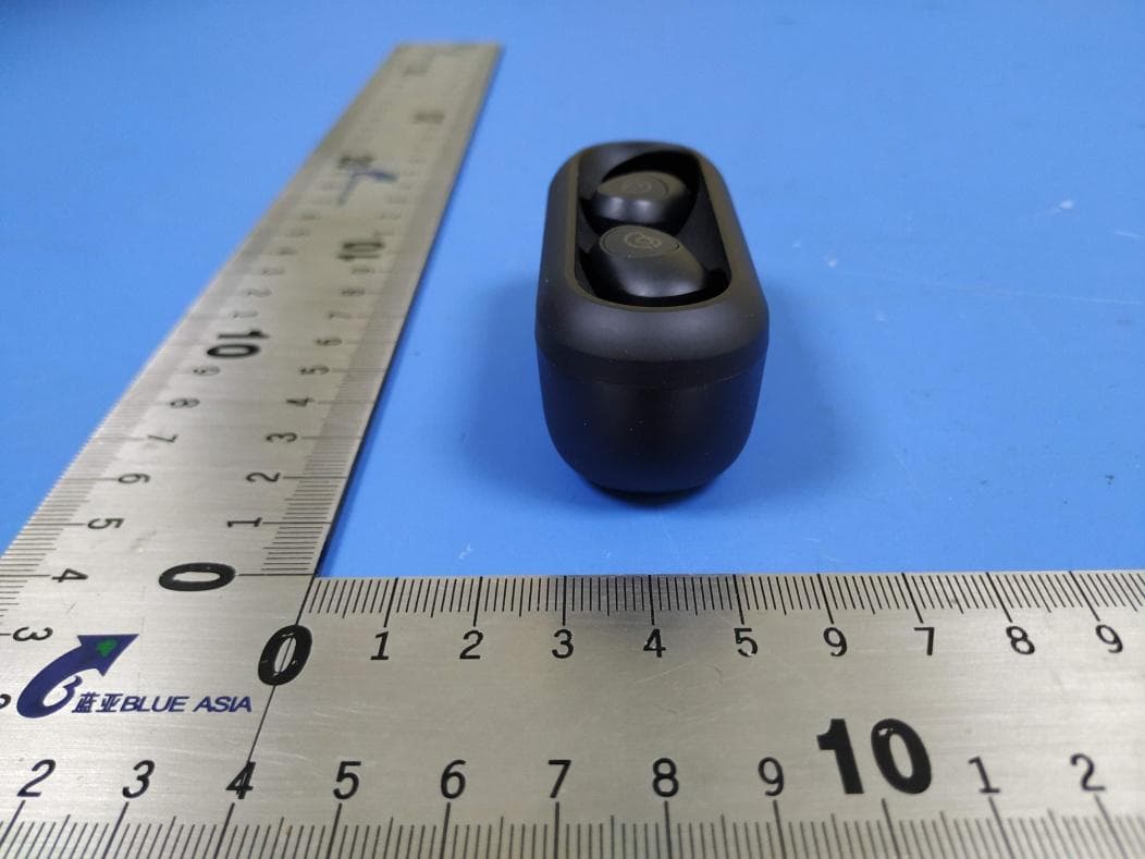 TWS Bluetooth earphones - FCC ID 2AMQ6-GT2 - Dongguan Liesheng Electronics Co., Ltd. (4)