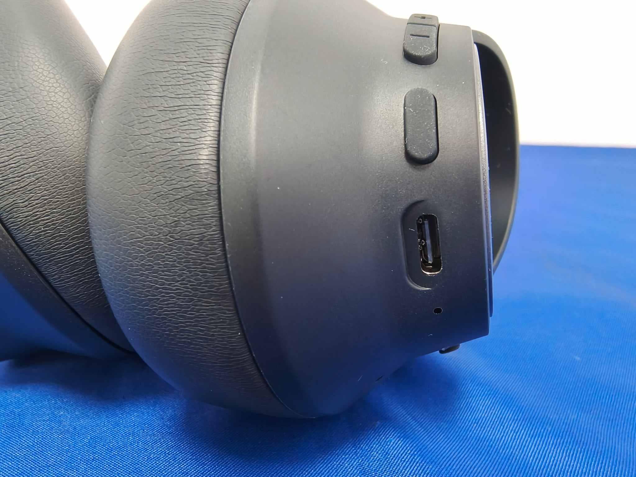 Wireless Headphones - FCC ID 2AMQ6-HD01 - Dongguan Liesheng Electronics Co., Ltd.