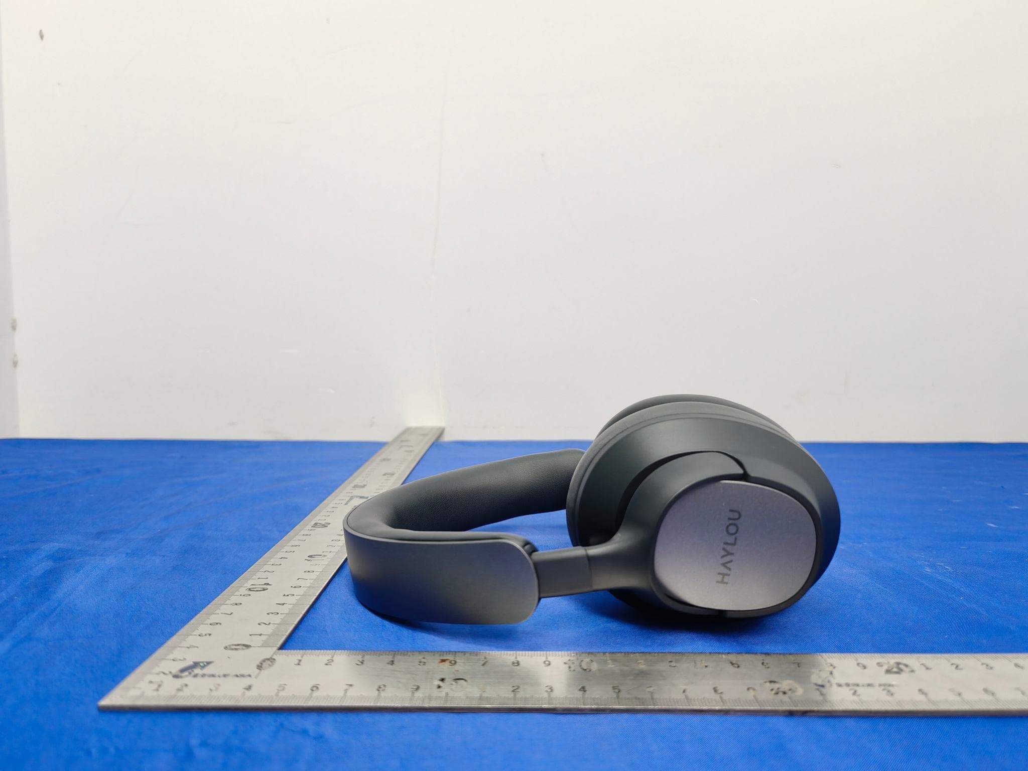 Wireless Headphones - FCC ID 2AMQ6-HD01 - Dongguan Liesheng Electronics Co., Ltd. (5)