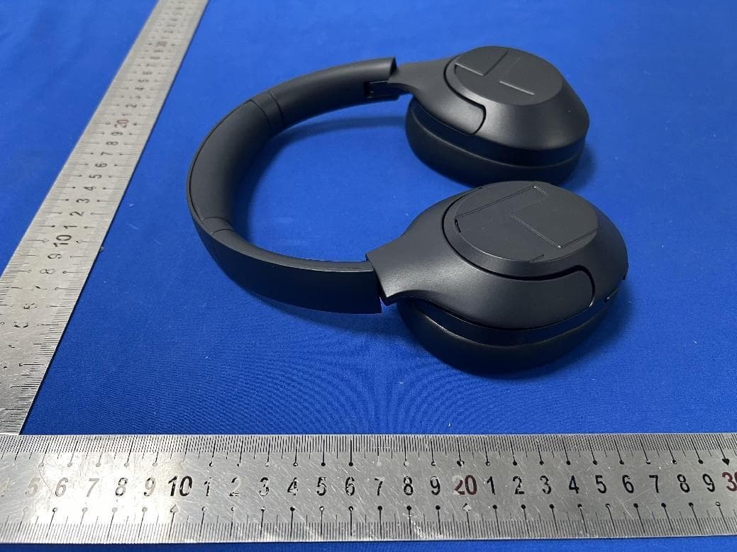 HAYLOU S30 Wireless Earphones - FCC ID 2AMQ6-S30 - Dongguan Liesheng Electronics Co., Ltd. (2)