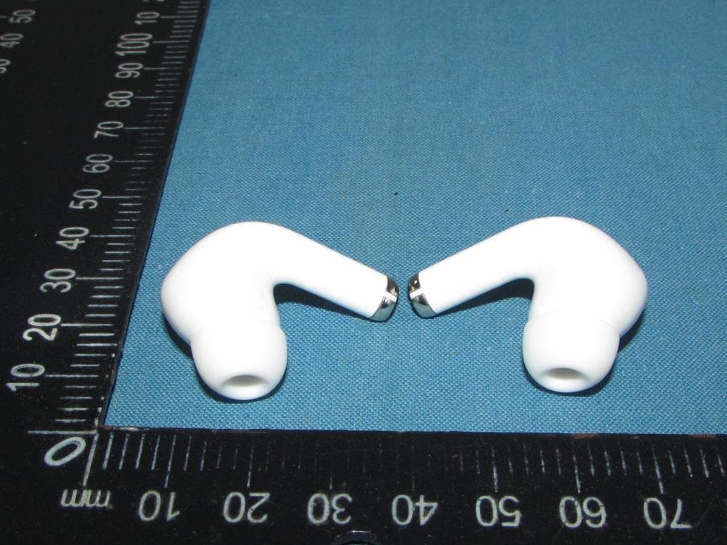 True Wireless Earbuds - FCC ID 2AMQ6-X1S - Dongguan Liesheng Electronics Co., Ltd. (5)