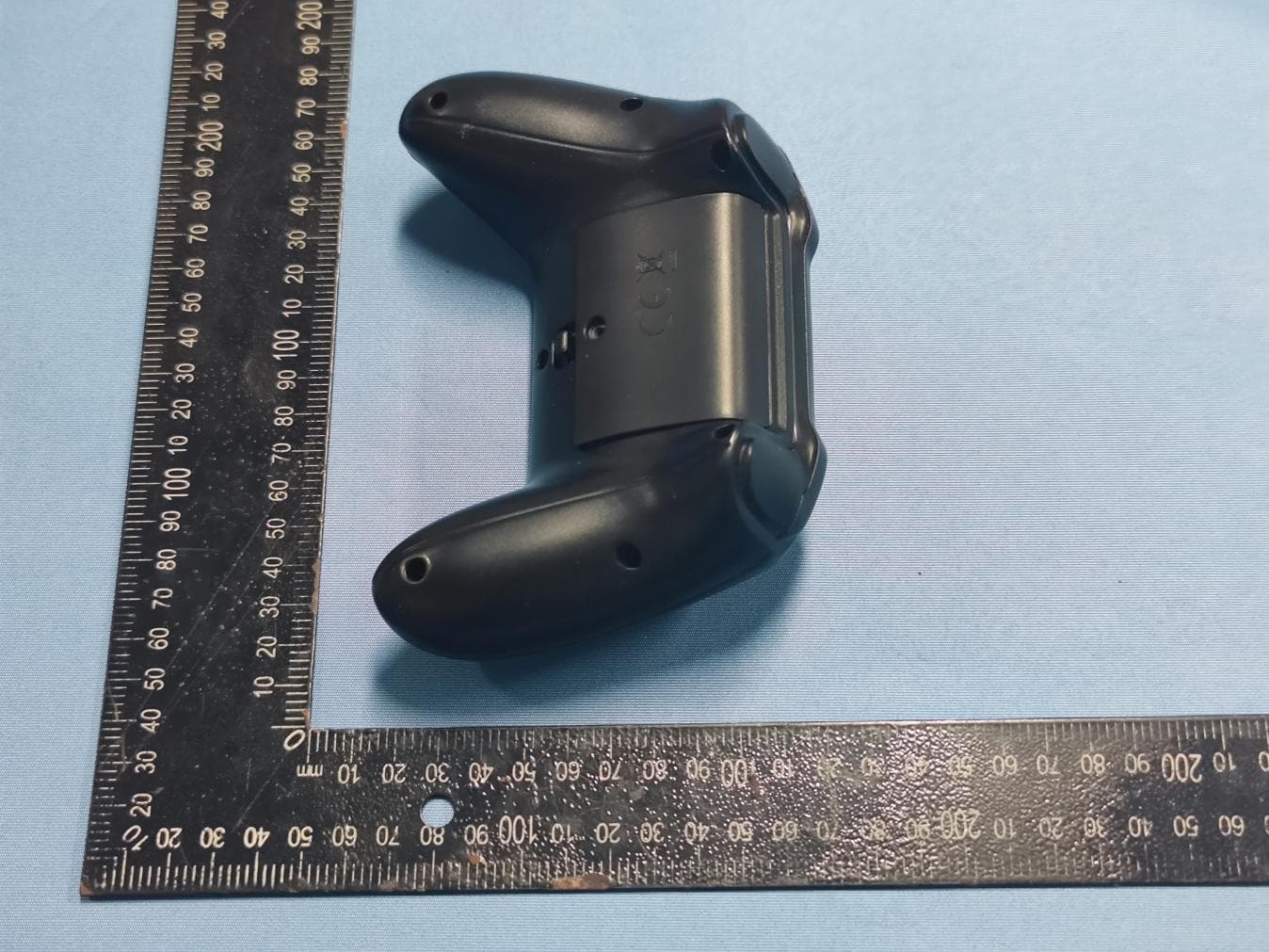 Remote Controller - FCC ID 2AMSS-HY2021TX - PINGHU SHUANGXI BABY CARRIER MANUFACTURE CO.,LTD. (5)