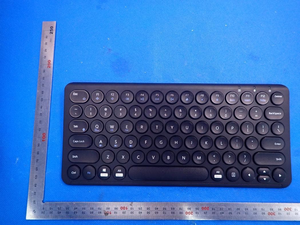 Bluetooth Keyboard - FCC ID 2AMSUGBT1S - SANWA LIMITED
