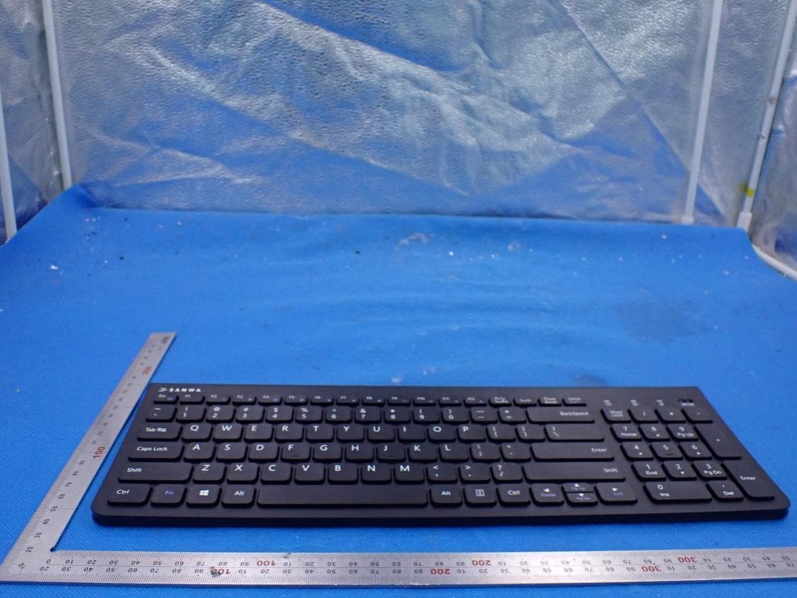2.4G Wireless Keyboard - FCC ID 2AMSUW064E - SANWA LIMITED (4)