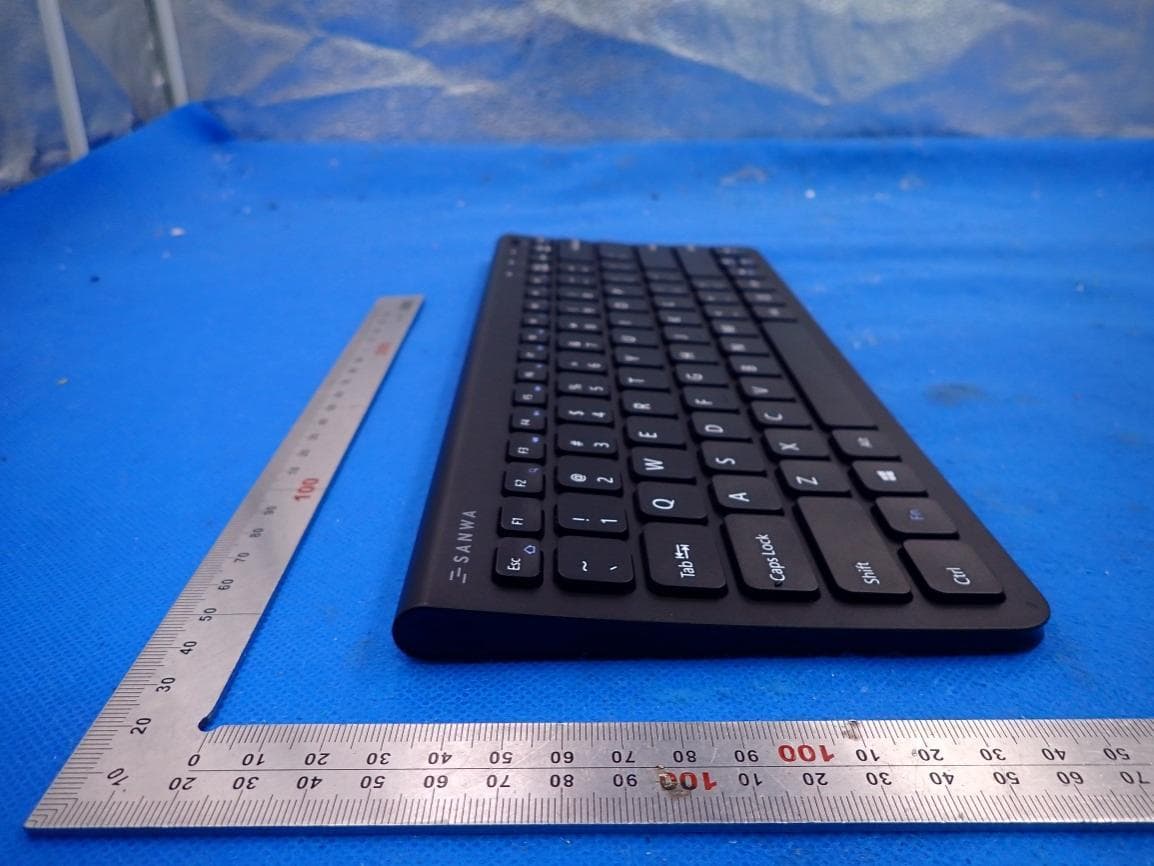 2.4G Wireless Keyboard - FCC ID 2AMSUW065E - SANWA LIMITED (5)
