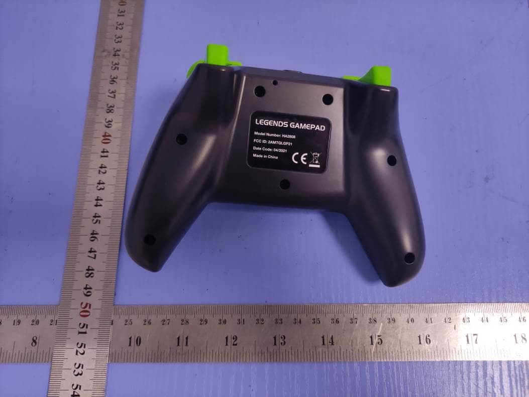 LEGENDS GAMEPAD - FCC ID 2AMTQLGP21 - AtGames Digital Media Inc.
