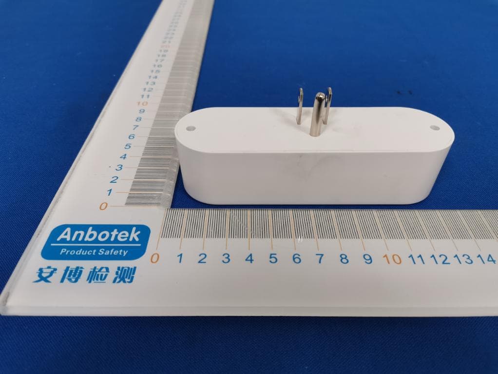 2-Outlet WiFi smart plug with 2 USB charging ports - FCC ID 2AMV5-SK521-WU - Changxing Potek Electronics & Technology Co., Ltd. (4)