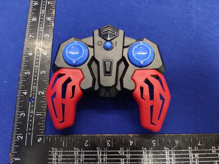 R/C SERIES - FCC ID 2AMVB-XQ989 - XIONGQI TOYS FACTORY