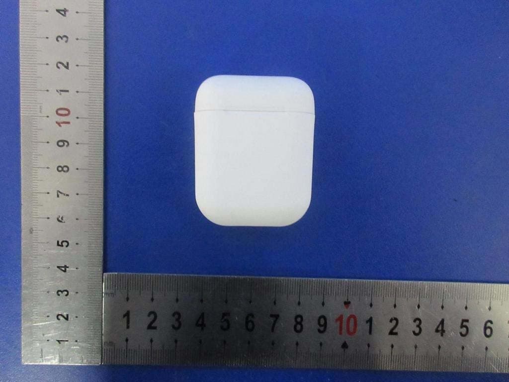 Wireless Earbuds - FCC ID 2AMZY2BUDS - HandStandsPromo LLC (4)