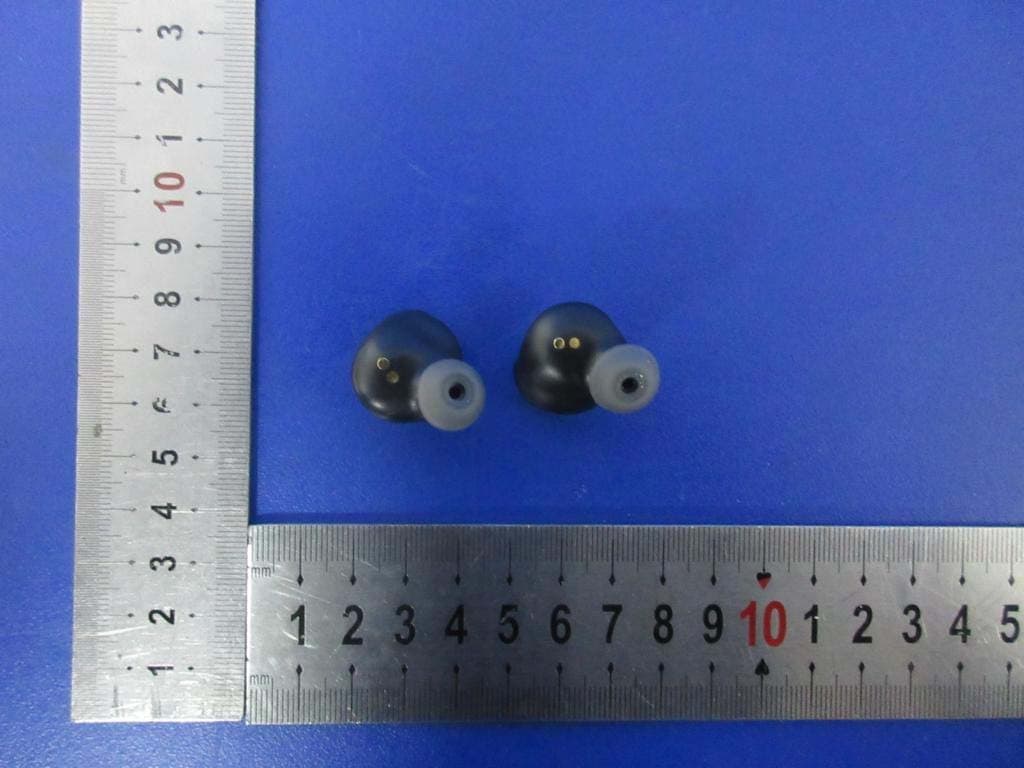 Wireless Earbuds - FCC ID 2AMZYBESTBUDS - HandStandsPromo LLC