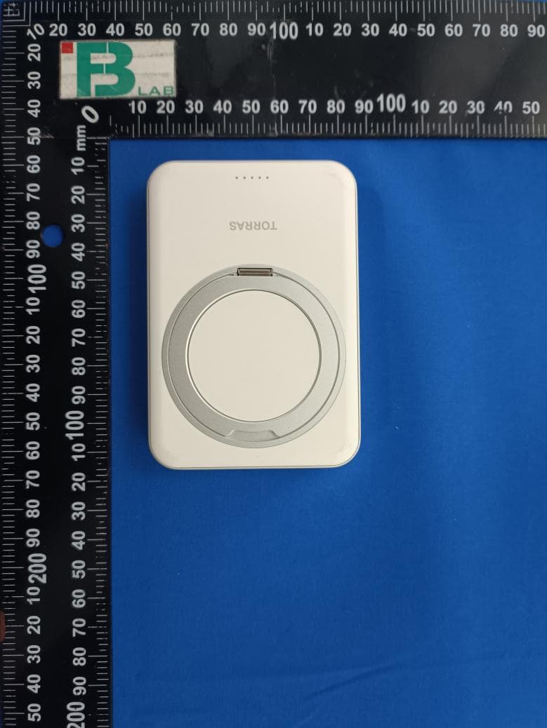 Power Bank - FCC ID 2AN4Y-PB-P101-01 - SHENZHEN TORRAS TECHNOLOGY CO.,LTD. (3)