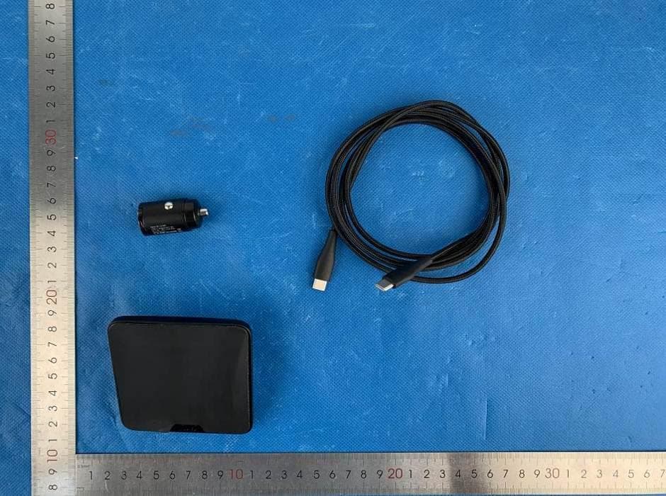 WIRELESS CAR CHARGER - FCC ID 2AN72-A448 - Mous Products Limited (2)