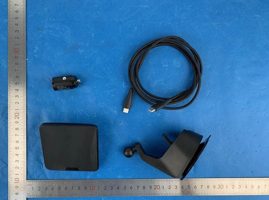 WIRELESS CAR CHARGER - FCC ID 2AN72-A448 - Mous Products Limited (3)