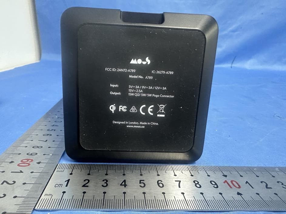 Charging Stand with Qi2 - FCC ID 2AN72-A789 - Mous Products Limited