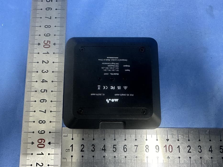 Charging Pad with Qi2 - FCC ID 2AN72-A840 - Mous Products Limited (2)