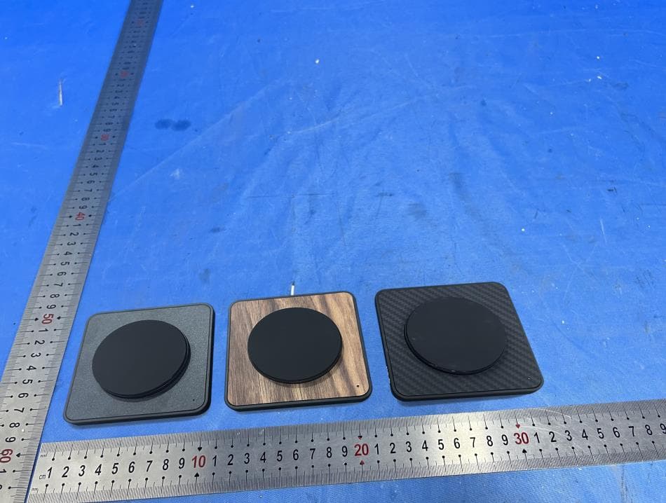 Charging Pad with Qi2 - FCC ID 2AN72-A840 - Mous Products Limited (3)