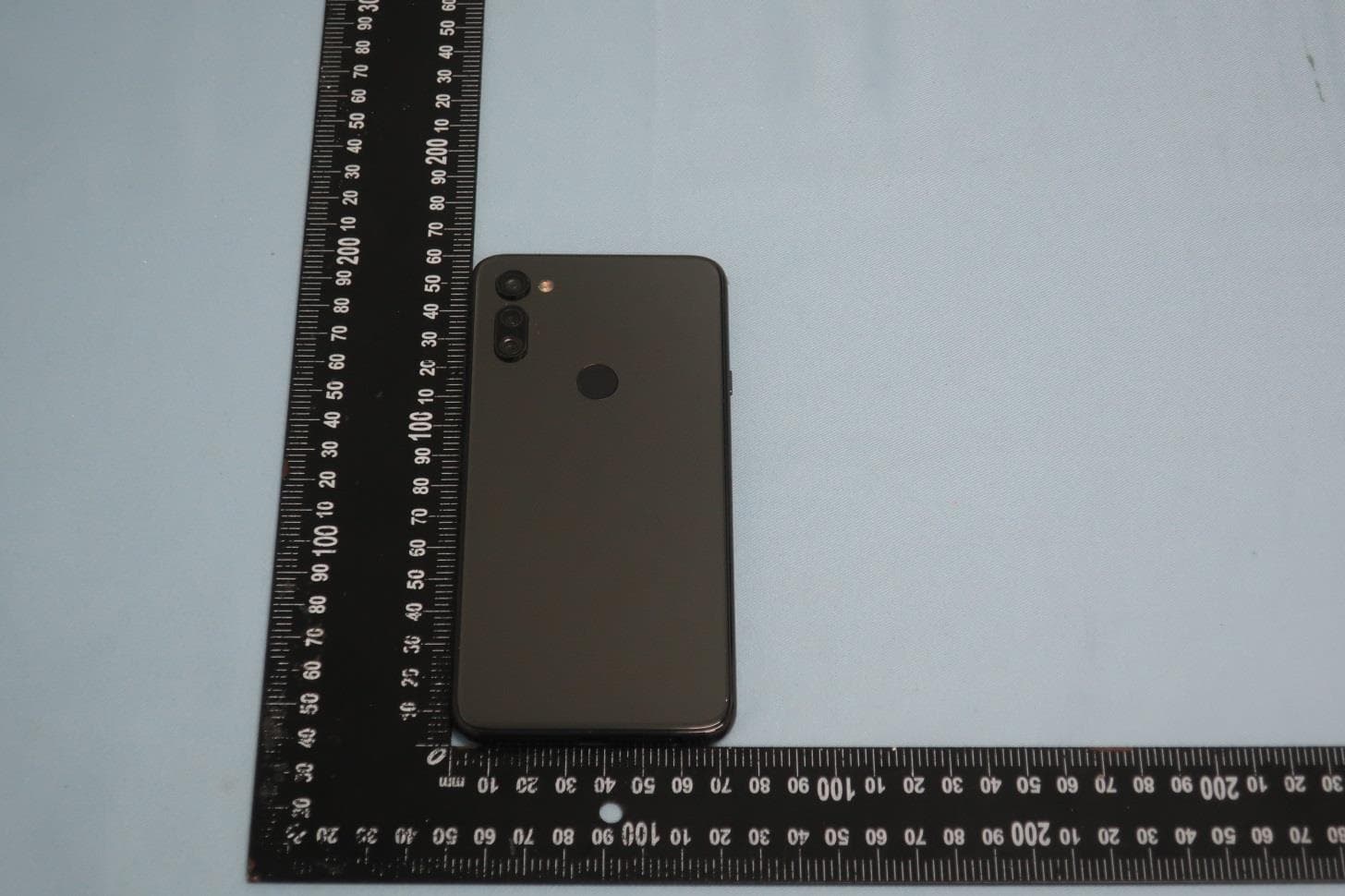 Mobile Phone - FCC ID 2AN87CARBON - Mundo Reader S.L.