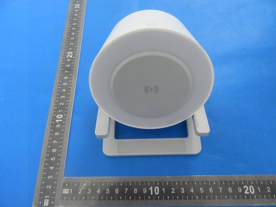 Wireless charging Bluetooth speaker with RGB - FCC ID 2AN8F966-M6064Q - Shenzhen Mossloo Industrial Co.,Ltd (5)
