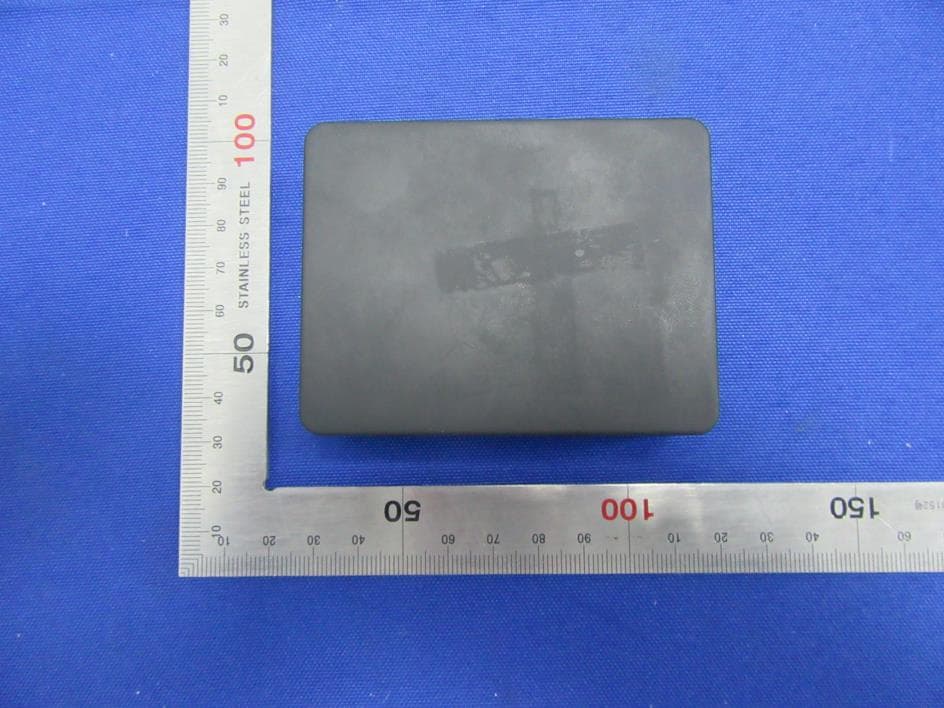 Wireless power bank 10000mAh - FCC ID 2AN8FMSL-DZ003 - Shenzhen Mossloo Industrial Co.,Ltd (2)