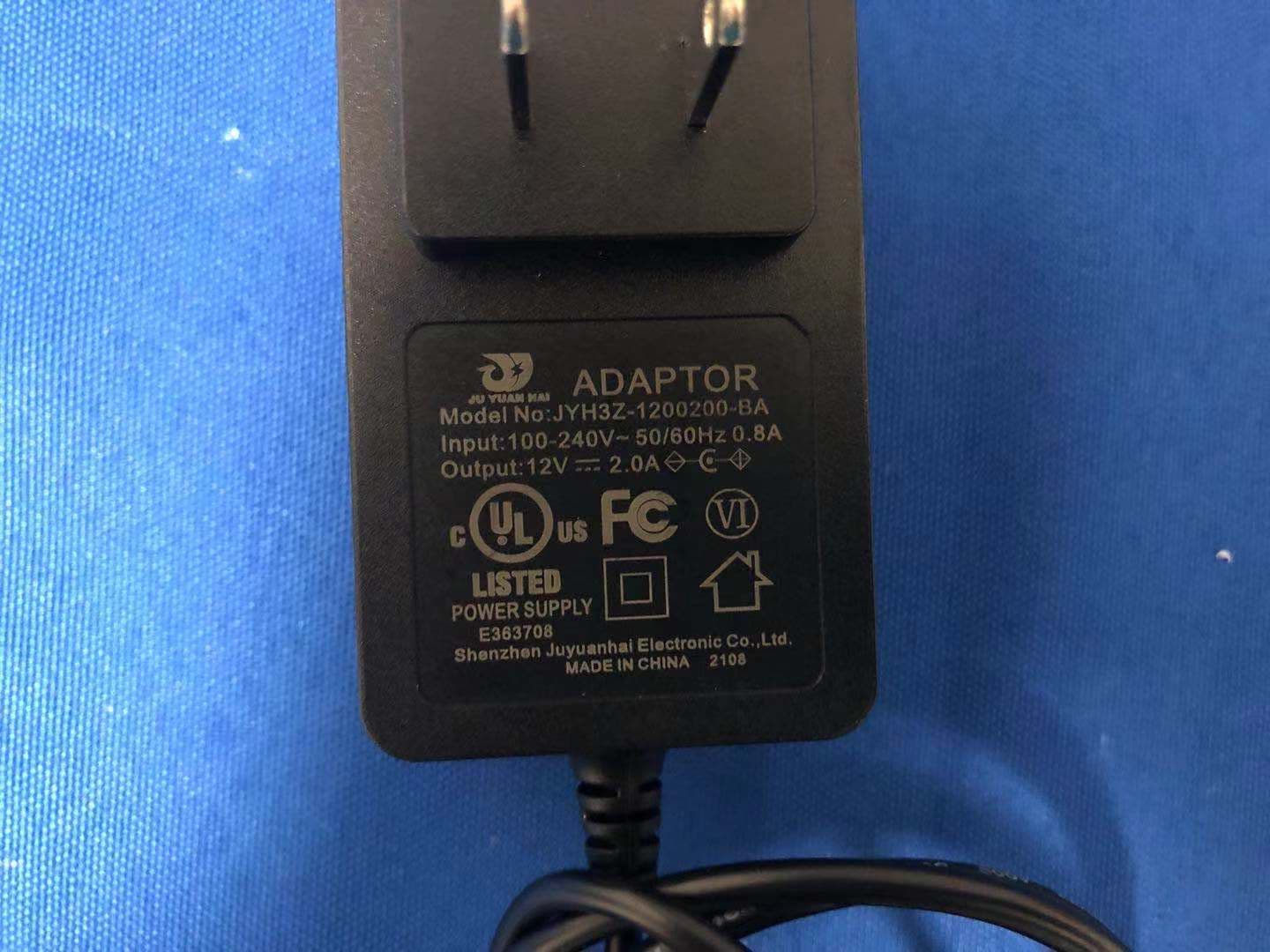 Ultrasonic Cleaner w/Wireless Charging UV Sanitizer - FCC ID 2AN8FMSL-M6057 - Shenzhen Mossloo Industrial Co.,Ltd (4)