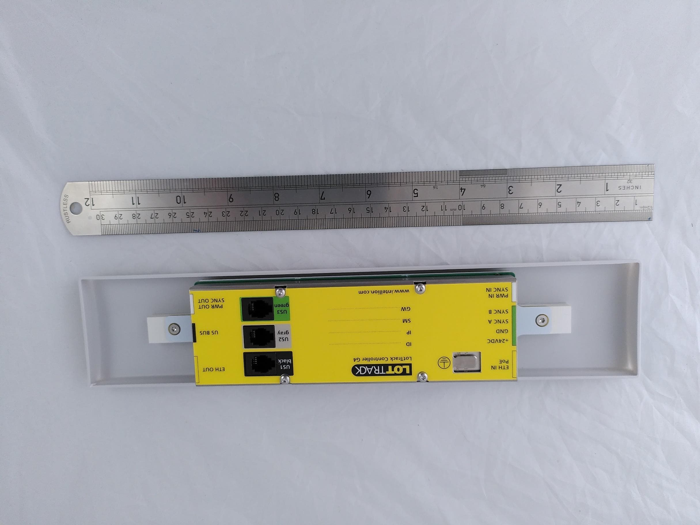LotTrack Controller G4 - FCC ID 2ANAA-LTCONTROLG4 - Intellion AG (2)