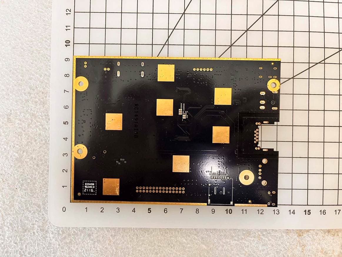 Function board - FCC ID 2ANCG-F215U - CoreStar Co., Ltd (4)