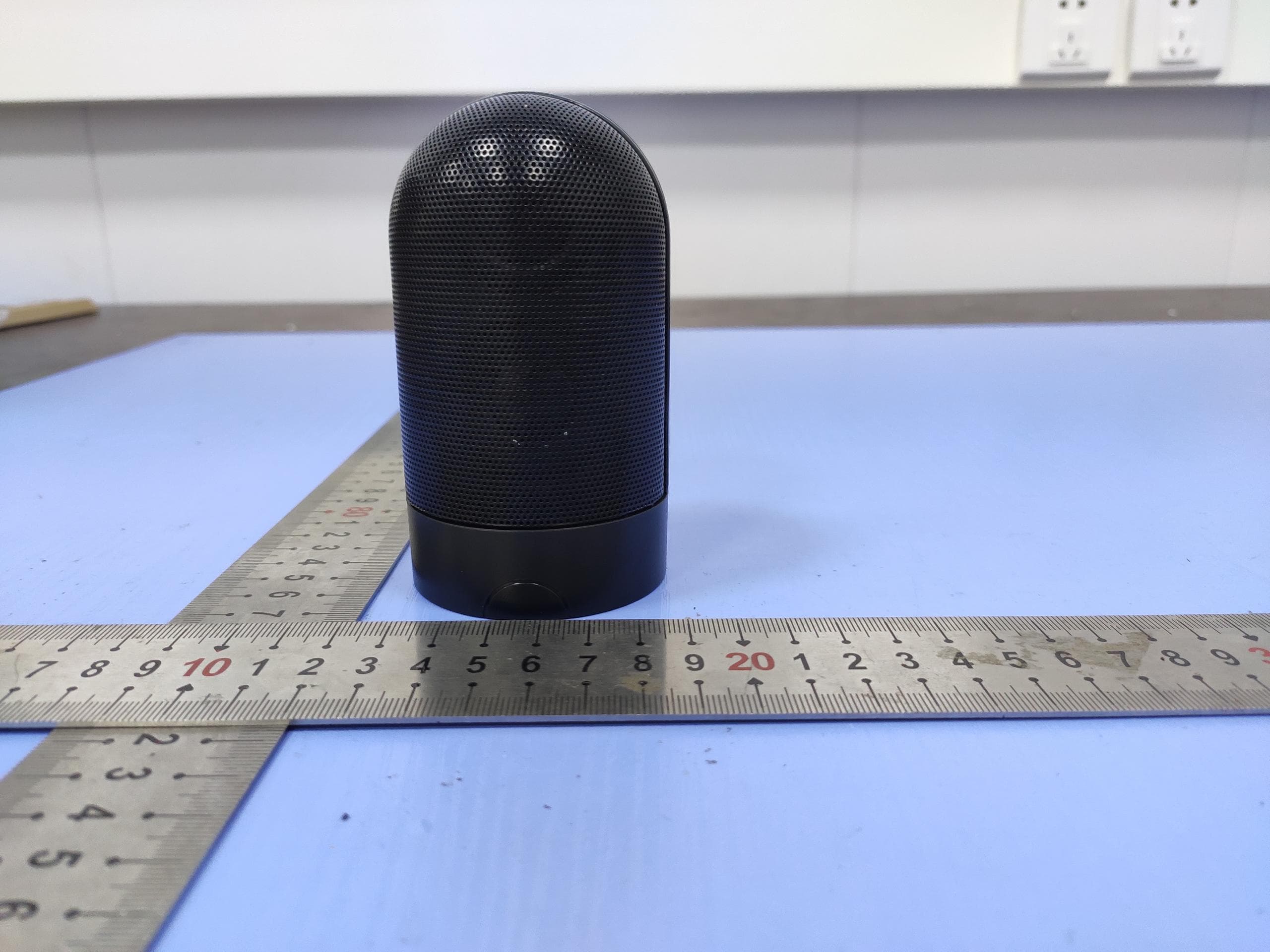 True Wireless Magnetic Speakers - FCC ID 2AND8-240SPK - CJ Global Inc. (3)