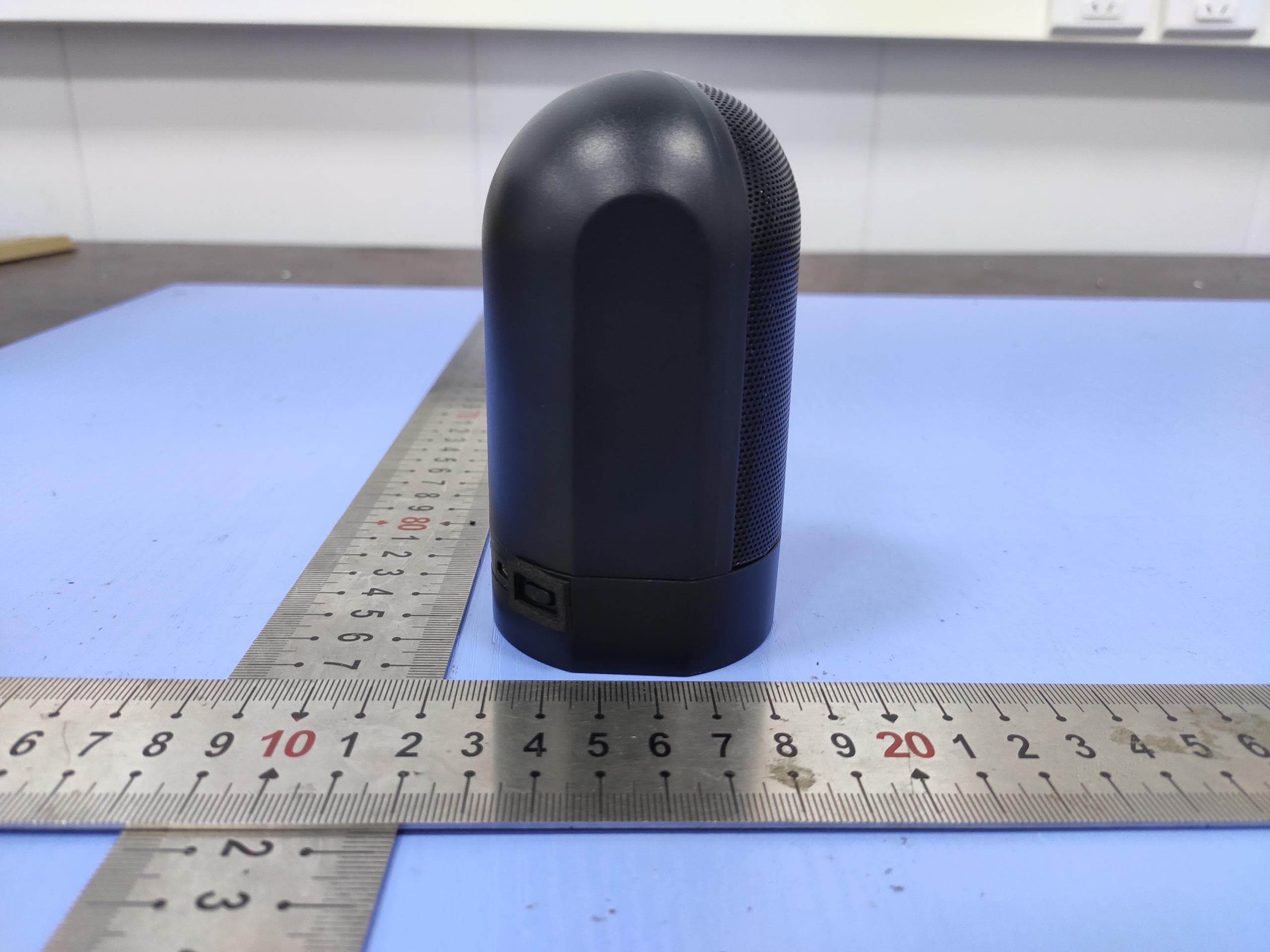 True Wireless Magnetic Speakers - FCC ID 2AND8-240SPK - CJ Global Inc. (4)
