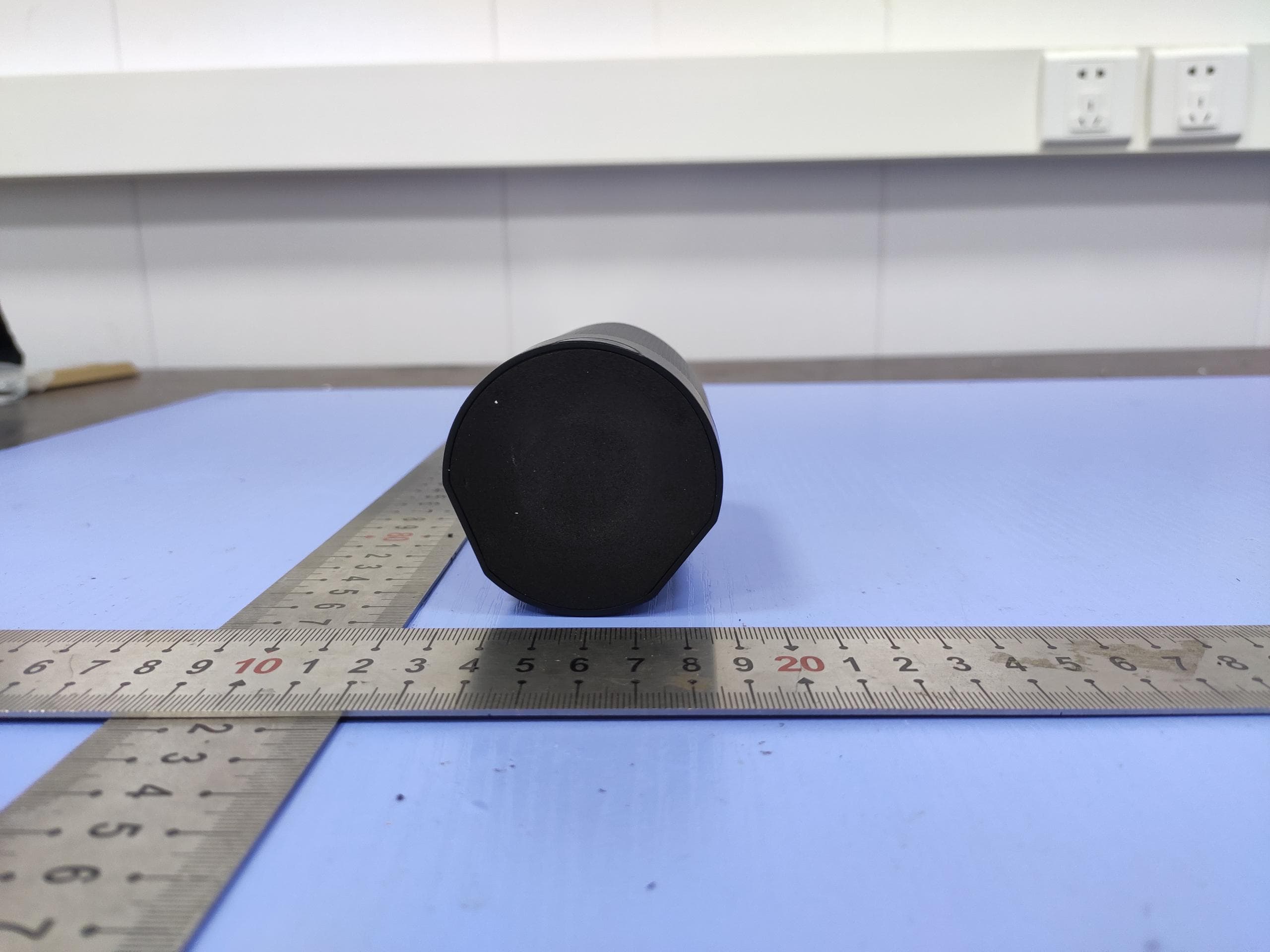 True Wireless Magnetic Speakers - FCC ID 2AND8-240SPK - CJ Global Inc. (5)