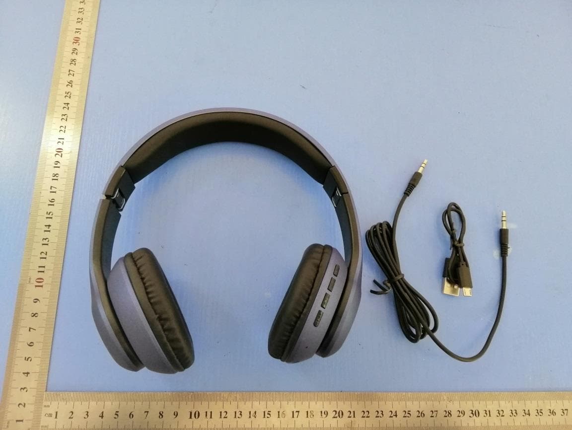 Bluetooth Headphone with Mic/TF card - FCC ID 2AND8-242BT - CJ Global Inc.