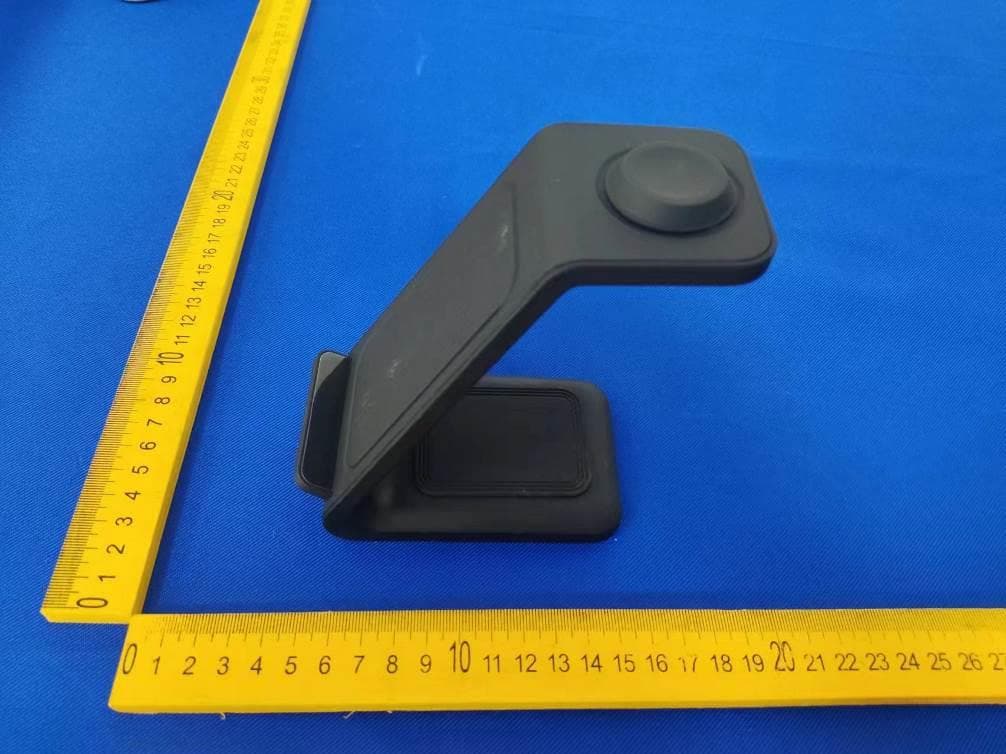3-In-1 Fast Wireless Charging Station - FCC ID 2AND8-CHG3N1 - CJ Global Inc. (2)