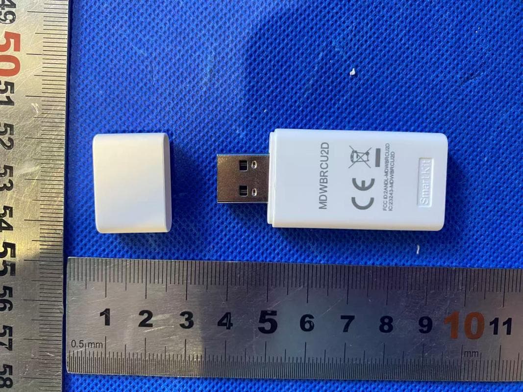 Smart Kit - FCC ID 2ANDL-MDWBRCU2D - Hangzhou Tuya Information Technology Co.,Ltd (3)