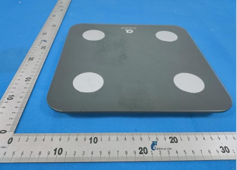 Body Composition Scale - FCC ID 2ANDX-CS20X1 - Shenzhen Yolanda Technology Co.,Ltd. (2)