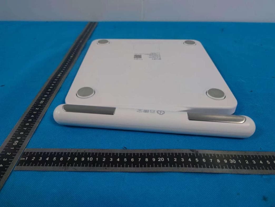 Professional Body Composition Analyzer - FCC ID 2ANDX-CSX00 - Shenzhen Yolanda Technology Co.,Ltd. (2)