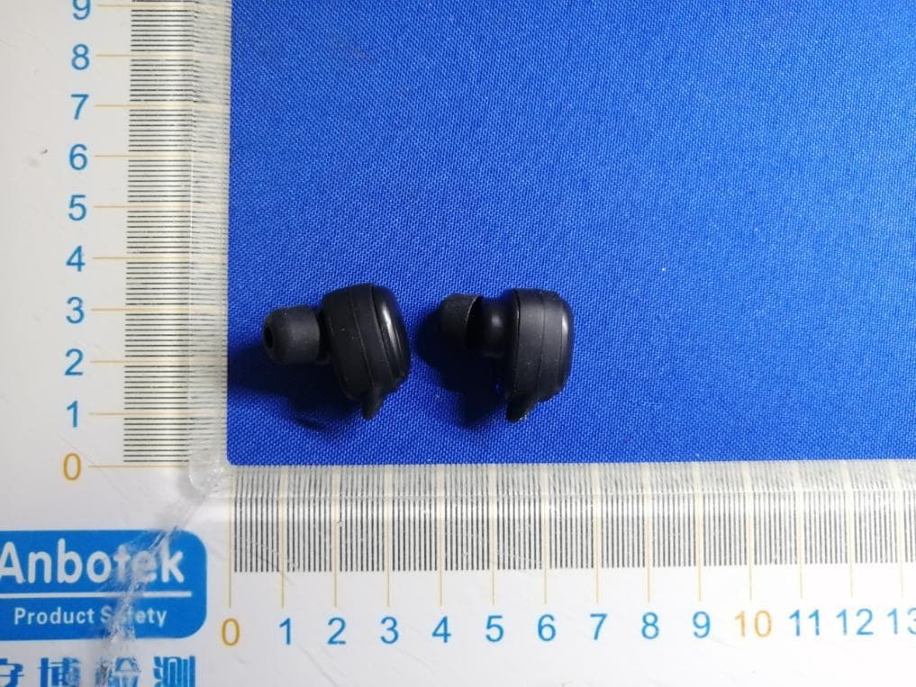 NYANBOARD EARPHONES - FCC ID 2ANEUCHE-629 - Tra Company Ltd