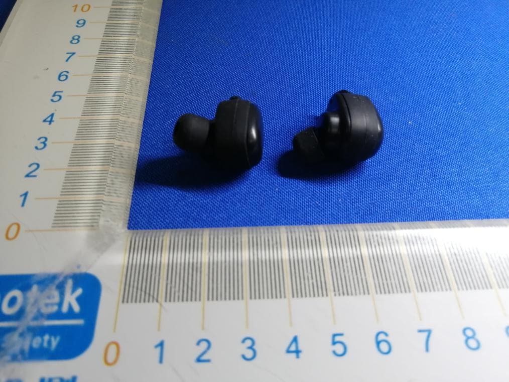 NYANBOARD EARPHONES - FCC ID 2ANEUCHE-629 - Tra Company Ltd (5)